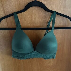 Aerie Pull on Wireless Bra 34 C